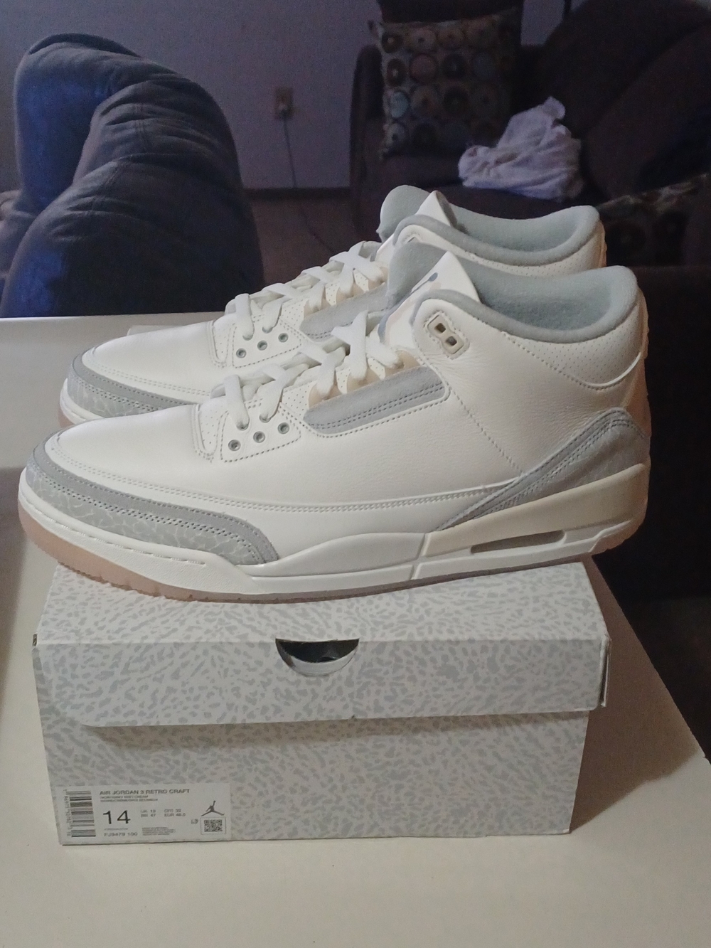 Air Jordan 3 Retro Men’s Shoes - White / Light Grey